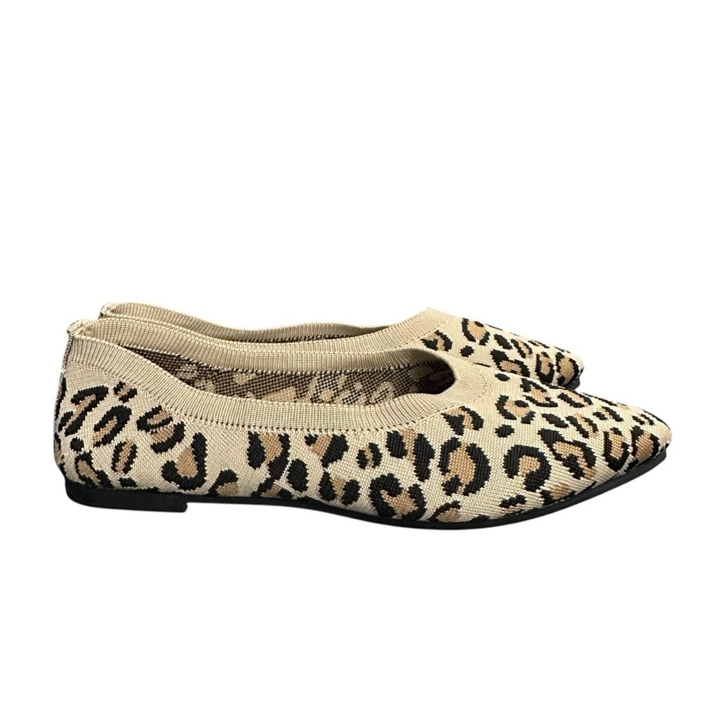 Leopard Print Pointed Toe Flats 7.5 - Picture 7 of 11